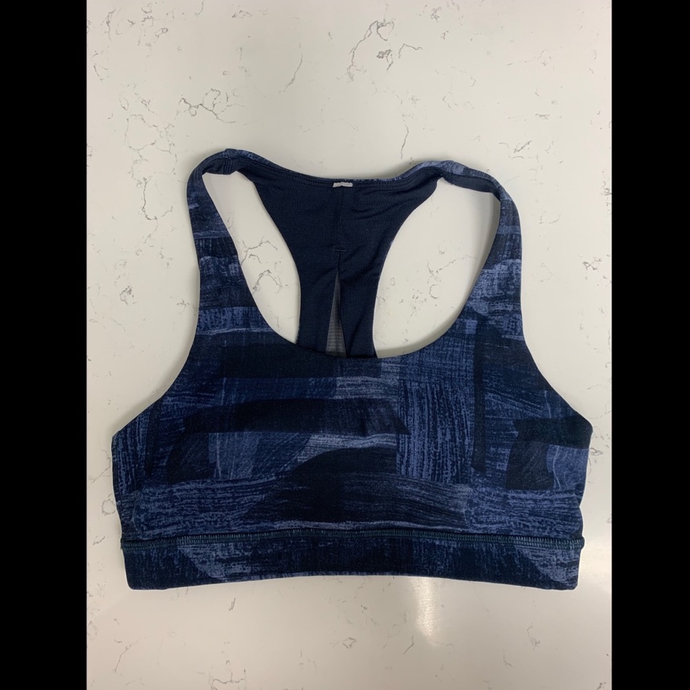 Lululemon Women’s Blue Sports Bra Size 6